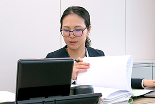 社員紹介(確認検査員:イメージ写真)